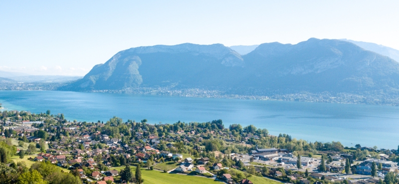 Restaurant vue lac d'Annecy, vue lac
