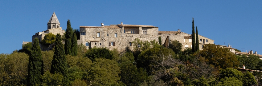 Villages perchés en Drôme Provençale, Garde Adhémar