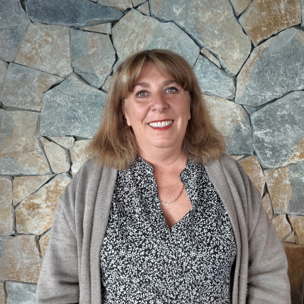 Barbara, directrice de notre village-vacances en Drôme Provençale